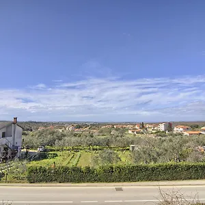 Milka Appartamento Pola